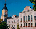 Goethe-Gymnasium und Salvatorkirche Gera